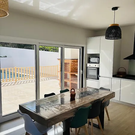 Hébergement de vacances Casa Andorinhas *